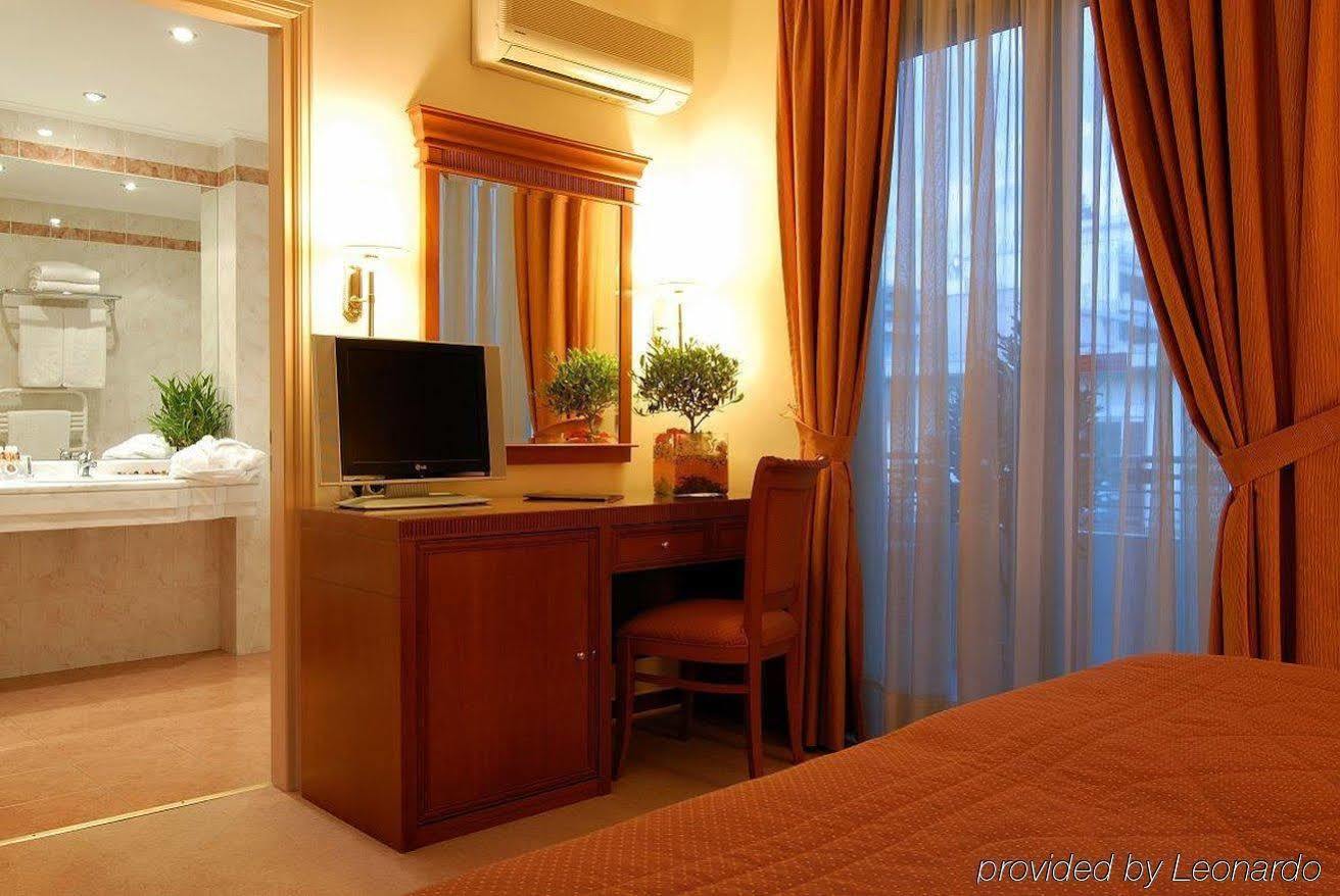 雅典阿瑞姆极可意套房酒店 客房 照片